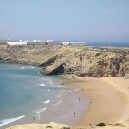 Miau V3, Pool, 400 Meters From The Beaches, Right In The Center Of Sagres