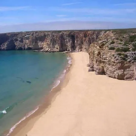 Villa Miau V3, Pool, 400 Meters From The Beaches, Right In The Center Of Sagres